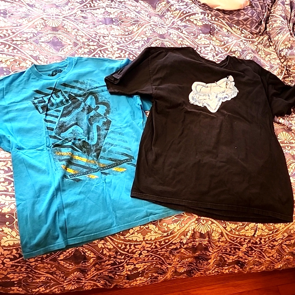 2 Fox Shirts